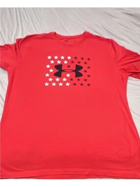 LG Men’s Red Short Sleeve Tee with Star Logo